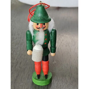 VINTAGE Holzkunst Chr.Ulbricht Green Nutcracker Ornament